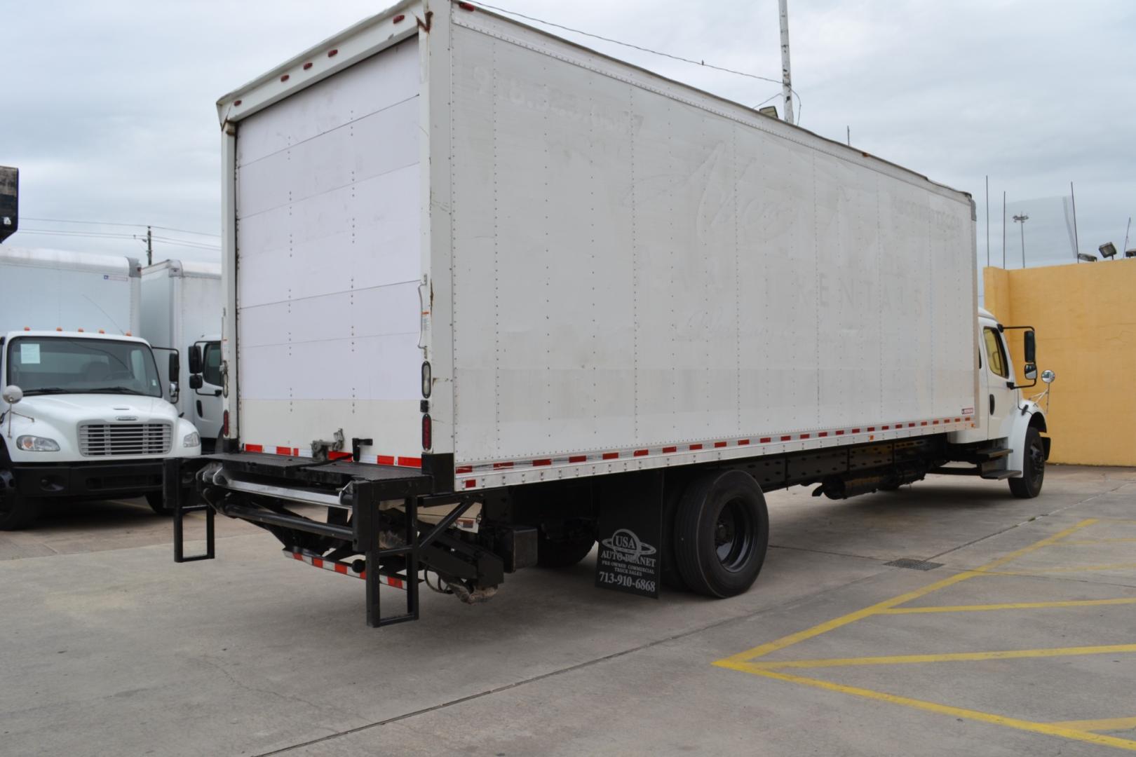 2017 WHITE /BLACK FREIGHTLINER M2-106 with an CUMMINS ISB 6.7L 260HP engine, ALLISON 2500RDS AUTOMATIC transmission, located at 9172 North Fwy, Houston, TX, 77037, (713) 910-6868, 29.887470, -95.411903 - Photo#14